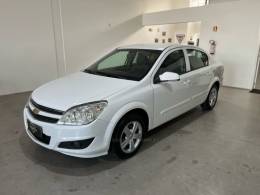 CHEVROLET - VECTRA - 2010/2010 - Branca - R$ 37.900,00