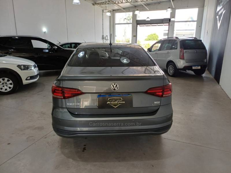 VOLKSWAGEN - VIRTUS - 2019/2019 - Prata - R$ 74.900,00