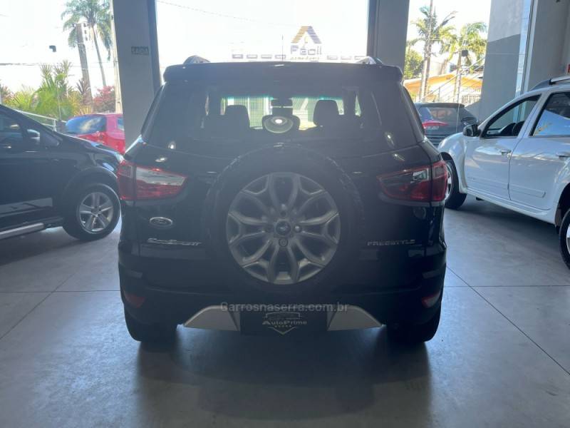FORD - ECOSPORT - 2012/2013 - Preta - R$ 58.900,00