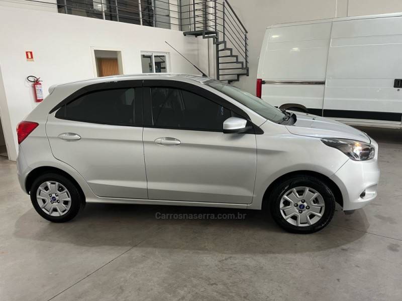 FORD - KA - 2018/2018 - Prata - R$ 44.900,00