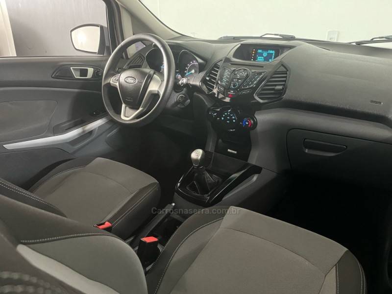FORD - ECOSPORT - 2012/2013 - Preta - R$ 58.900,00