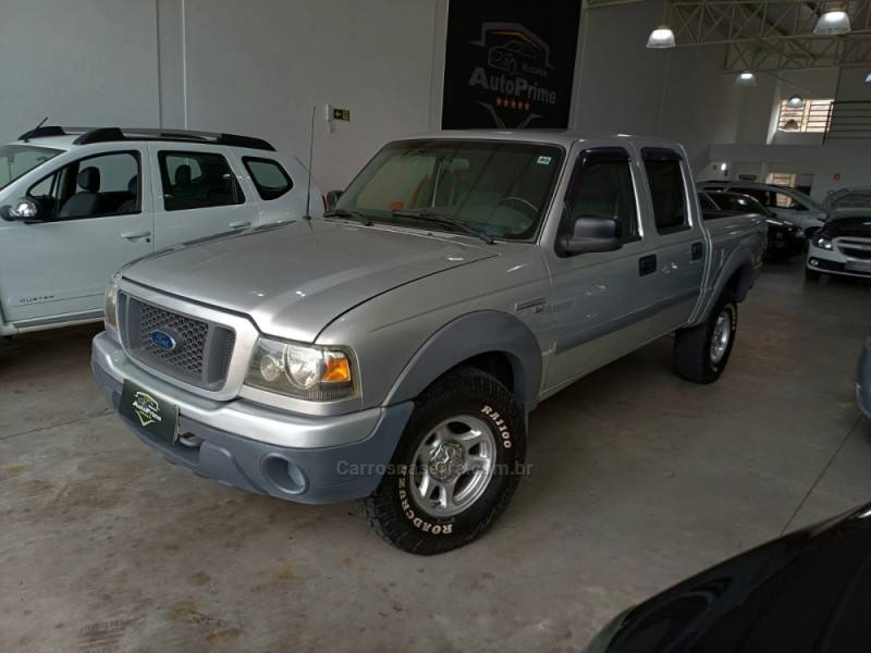 FORD - RANGER - 2007/2007 - Prata - R$ 63.900,00