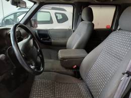 FORD - RANGER - 2007/2007 - Prata - R$ 63.900,00