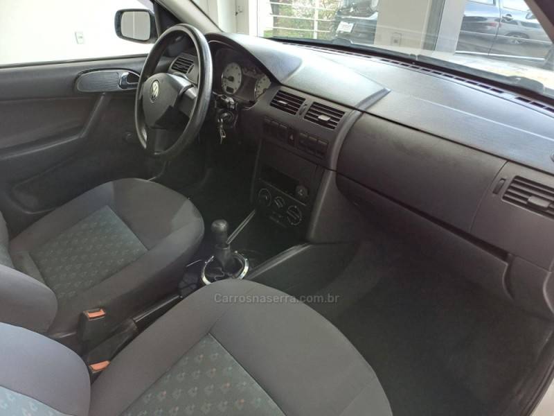 VOLKSWAGEN - GOL - 2005/2005 - Branca - R$ 27.900,00