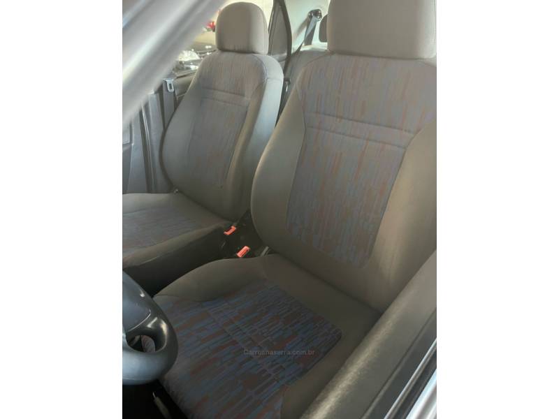 CHEVROLET - CORSA - 2010/2010 - Preta - R$ 28.900,00