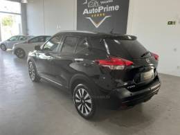 NISSAN - KICKS - 2016/2017 - Preta - R$ 82.900,00