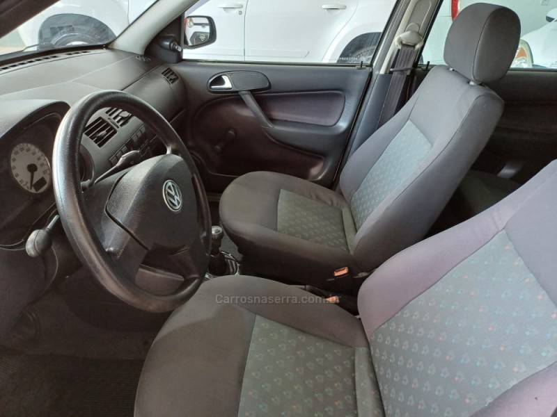 VOLKSWAGEN - GOL - 2005/2005 - Branca - R$ 27.900,00