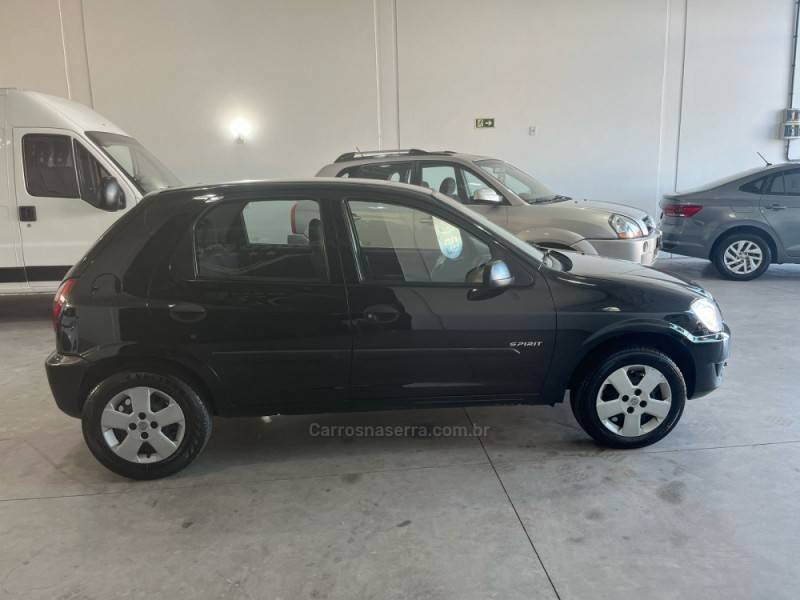 CHEVROLET - CORSA - 2010/2010 - Preta - R$ 28.900,00