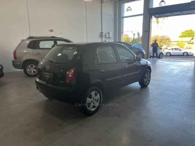 CHEVROLET - CORSA - 2010/2010 - Preta - R$ 28.900,00