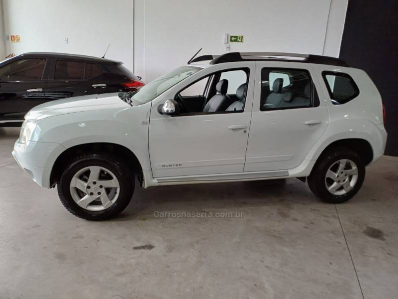 RENAULT - DUSTER - 2013/2013 - Branca - R$ 53.900,00